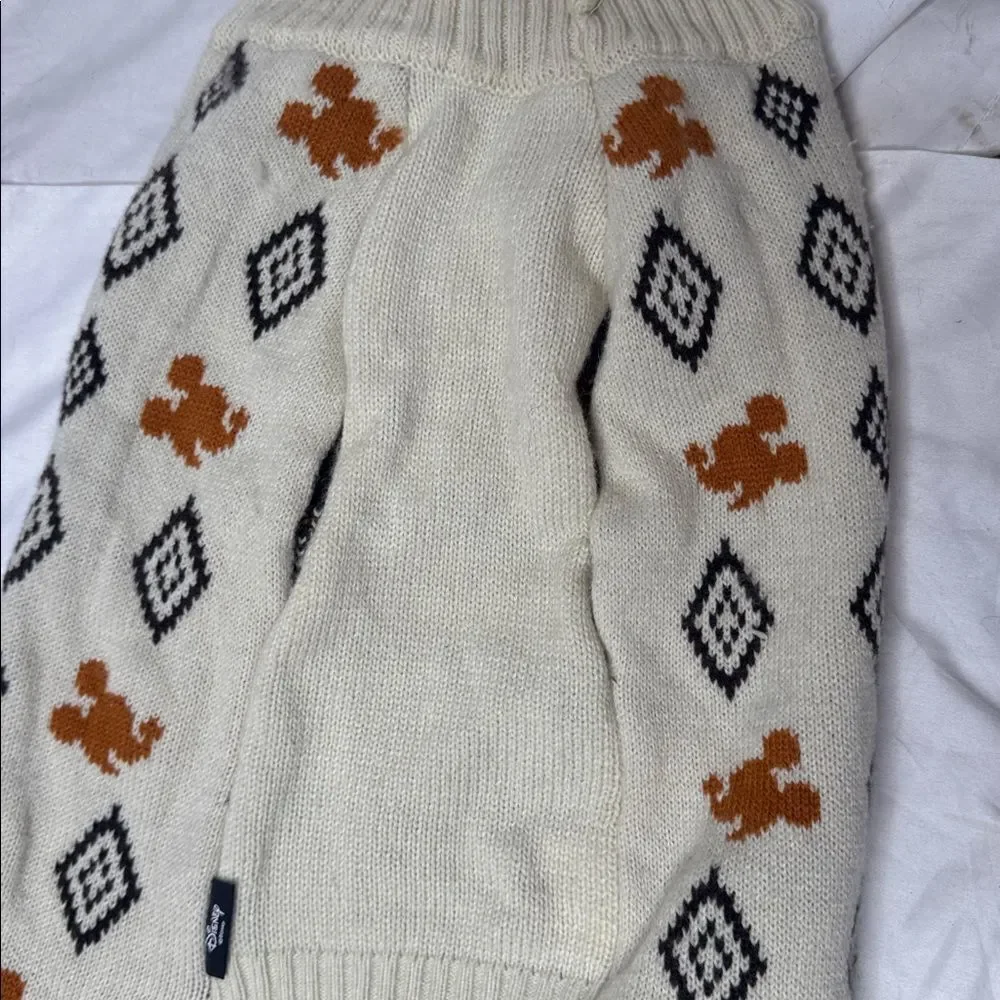 Disney Cream and Brown Chewy Mickey Mouse Southwest Pattern Cozy Sweater. Sz XXL